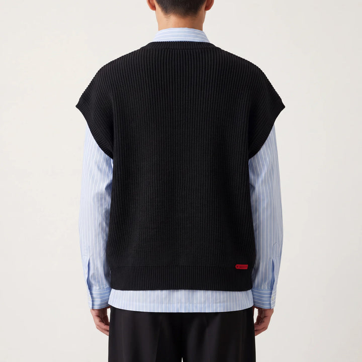 Kenji - Sleeveless Knit Pullover