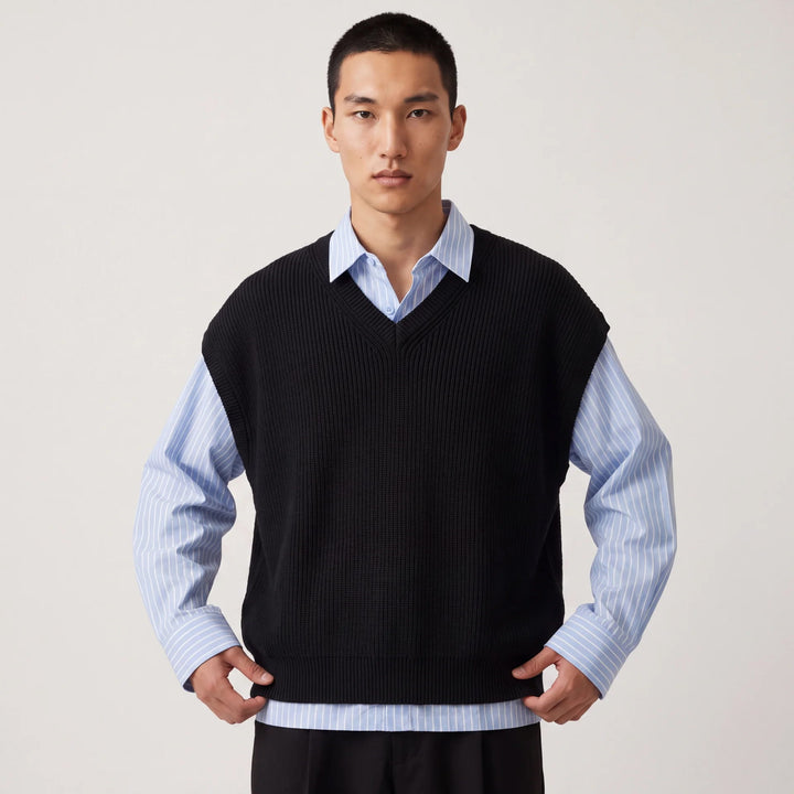 Kenji - Sleeveless Knit Pullover