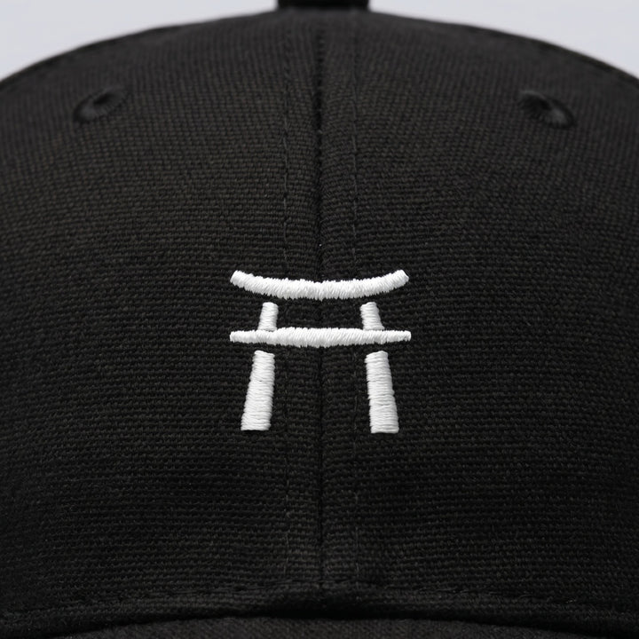 Usagi - Cappellino con ricamo